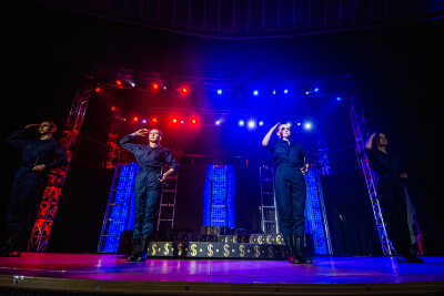 Мюзикл «Я не Я»